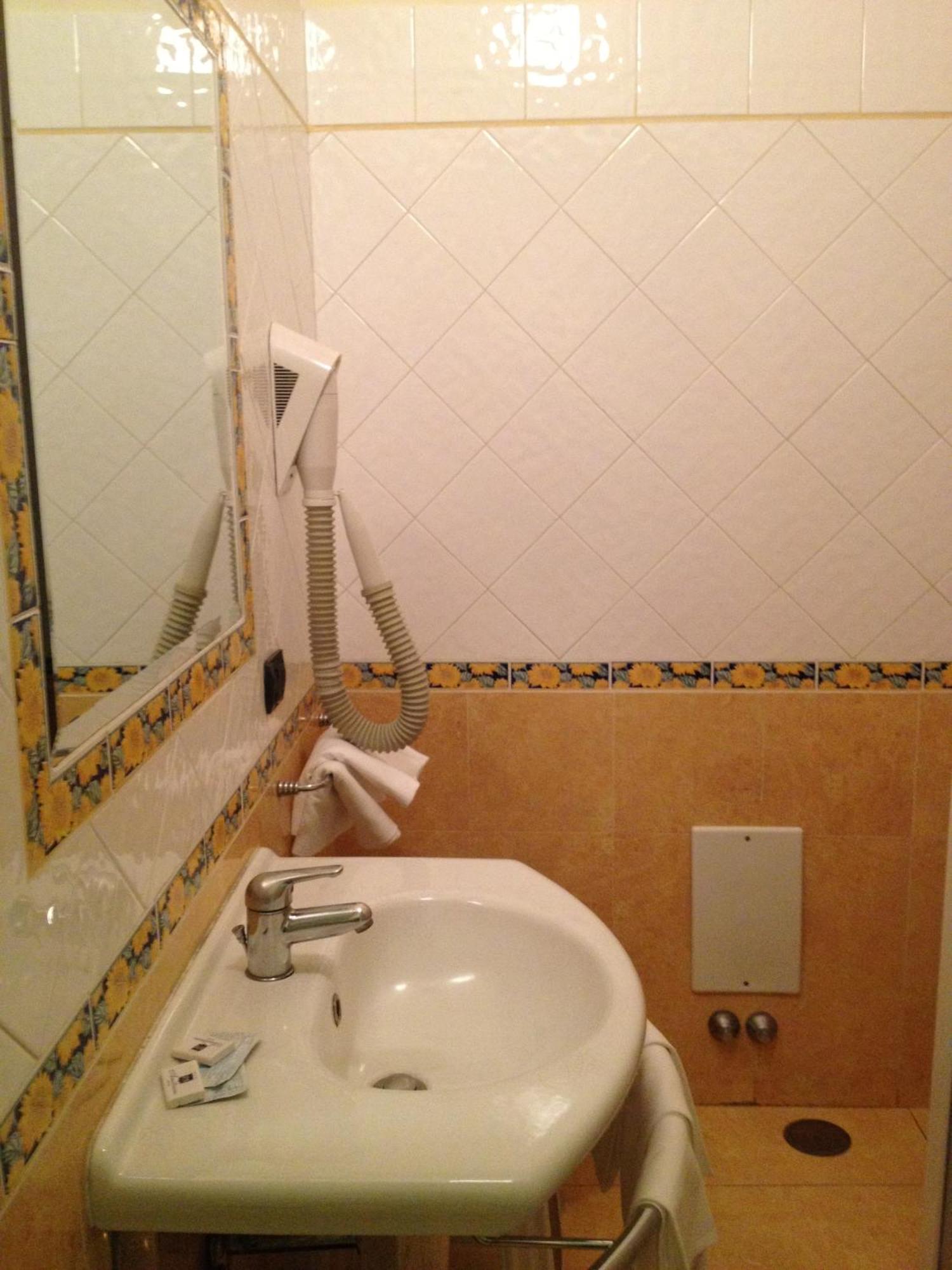 Hotel Ristorante Amitrano 3*