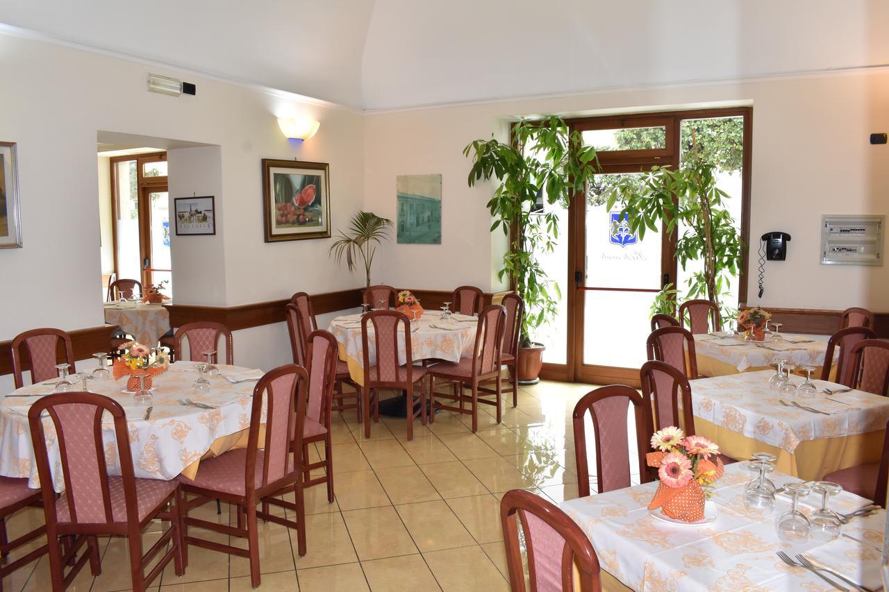 Hotel Ristorante Amitrano 3*
